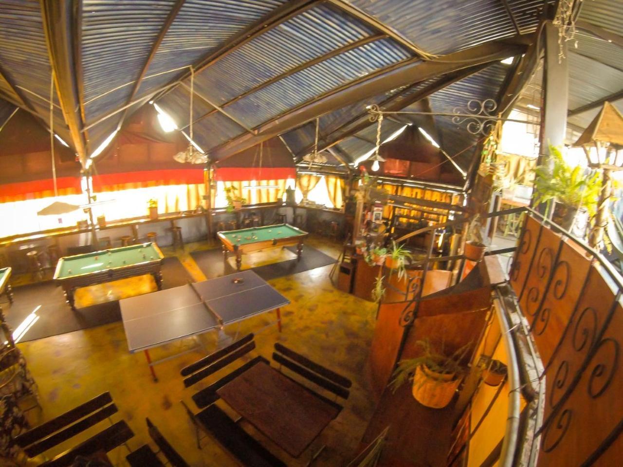 Hostal Canoa La Paz Bagian luar foto