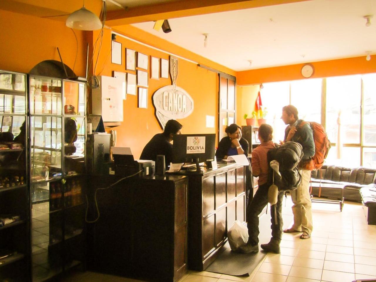 Hostal Canoa La Paz Bagian luar foto
